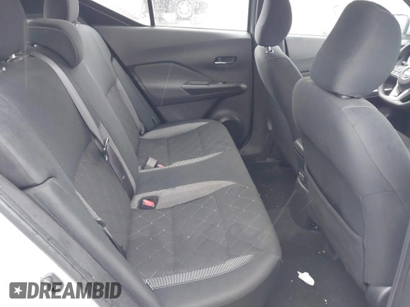 2020 Nissan Kicks SV z VIN 3N1CP5CV0LL547650, wystawiony jako IAAI lot #41868073 z przebiegiem 37 942 mil mil oraz . Historia ofert i sprzedaży dostępna na DreamBid. Obrazek 8.