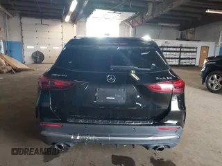 2024 Mercedes-Benz GLA 35 AMG z VIN W1N4N5BB0RJ577108, wystawiony jako IAAI lot #42237048 z przebiegiem 6020 mil mil oraz . Historia ofert i sprzedaży dostępna na DreamBid. Obrazek 16.