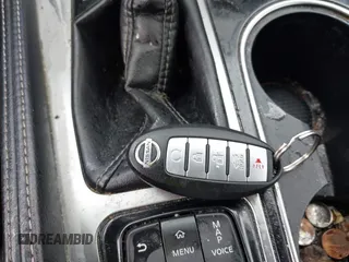 2017 Nissan Maxima SV with VIN 1N4AA6AP6HC433760, listed as a IAAI auction lot 41922263 with 82,663 mi miles and . Bid and sale history available at DreamBid. Image 11.