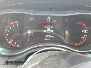 2014 Dodge Durango SXT z VIN 1C4RDJAG6EC972818, wystawiony jako Copart lot #54791215 z przebiegiem 169 718 mil mil oraz Szkoda całkowita • Salvage title. Historia ofert i sprzedaży dostępna na DreamBid. Obrazek 9.