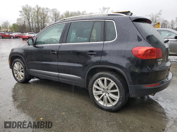 2013 Volkswagen Tiguan SE z VIN WVGBV7AX3DW544490, wystawiony jako Copart lot #52632675 z przebiegiem 149 170 mil mil oraz Czysty tytuł • Clean title. Historia ofert i sprzedaży dostępna na DreamBid. Obrazek 2.