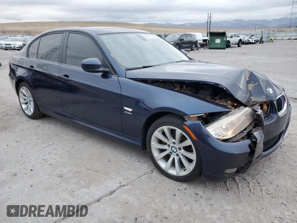 2011 BMW 3 Series 328i xDrive with VIN WBAPK7G53BNN71178, listed as a Copart auction lot 86697524 with 126,110 mi miles and Salvage Title. Bid and sale history available at carsss.com. Image 4.