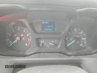 2017 Ford Transit с VIN 1FTYR3XM9HKB56184, выставлен на аукционе Copart как лот 61068155 с пробегом 212 531 миль миль и Списание • Salvage title. История ставок и продаж доступна на DreamBid. Изображение 9.