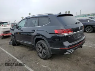 2022 Volkswagen Atlas 3.6L V6 SEL R-Line with VIN 1V2AR2CAXNC558551, listed as a Copart auction lot 86841944 with 31,464 mi miles and Salvage Title. Bid and sale history available at carsss.com. Image 2.