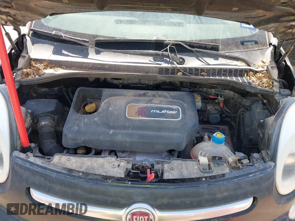 2014 FIAT 500L Trekking with VIN ZFBCFADH4EZ008836, listed as a IAAI auction lot 42305649 with 92,376 mi miles and . Bid and sale history available at DreamBid. Image 10.
