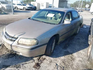 2002 Chevrolet Impala with VIN 2G1WF52EX29331541, listed as a IAAI auction lot 40581782 with 1 mi miles. Bid and sale history available at carsss.com. Image 2.
