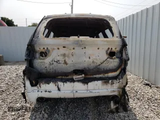 2023 Dodge Durango GT Plus z VIN 1C4RDJDG0PC690138, wystawiony jako Copart lot #70808104 z przebiegiem Nie podano mil oraz Nie do naprawy • Non repairable. Historia ofert i sprzedaży dostępna na DreamBid. Obrazek 6.
