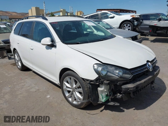 2013 Volkswagen Jetta TDI w/Sunroof & Nav with VIN 3VWPL7AJ4DM628875, listed as a IAAI auction lot 42513999 with 130,766 mi miles and . Bid and sale history available at DreamBid. Image 1.