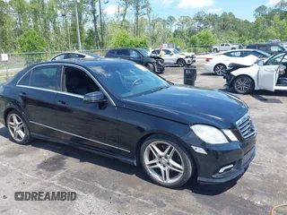 2011 Mercedes-Benz E-Class E 350 Luxury with VIN WDDHF5GB1BA462074, listed as a IAAI auction lot 42017000 with 170,658 mi miles. Bid and sale history available at carsss.com. Image 1.