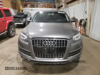 2015 Audi Q7 Premium Plus with VIN WA1LGAFEXFD028840, listed as a Copart auction lot 62537525 with 118,873 mi miles and Clean title. Bid and sale history available at DreamBid. Image 5.