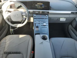 2021 Hyundai NEXO z VIN KM8J74A60MU014730, wystawiony jako Copart lot #87894385 z przebiegiem 35 203 mil mil oraz Szkoda całkowita • Salvage title. Historia ofert i sprzedaży dostępna na DreamBid. Obrazek 8.