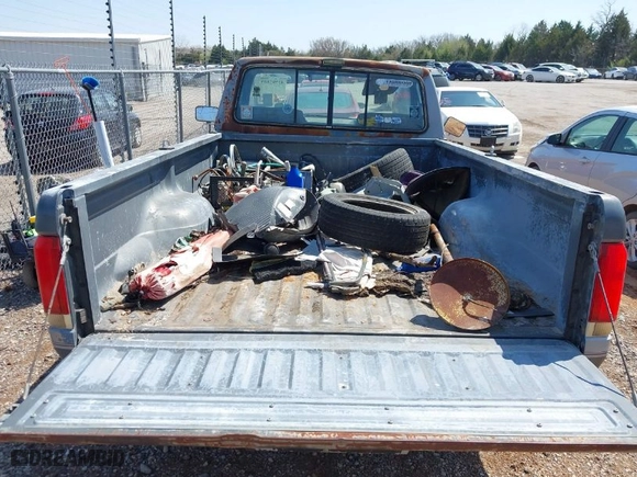1989 Ford 1/2 Ton Trucks with VIN 1FTDF15N8KNB43830, listed as a IAAI auction lot 41905103 with NaN miles. Bid and sale history available at carsss.com. Image 12.