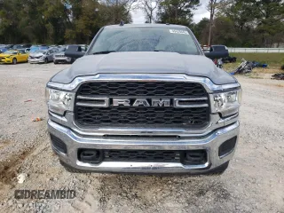 2019 Ram 2500 Tradesman with VIN 3C6UR5CLXKG666976, listed as a Copart auction lot 49425045 with 102,292 mi miles and Salvage Title. Bid and sale history available at carsss.com. Image 5.