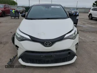 2020 Toyota C-HR LE with VIN JTNKHMBX3L1087972, listed as a Copart auction lot 51804715 with 57,738 mi miles and Salvage Title. Bid and sale history available at DreamBid. Image 5.