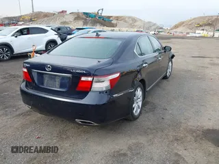 2008 Lexus LS LWB with VIN JTHGL46F785021269, listed as a IAAI auction lot 41882714 with 123,534 mi miles. Bid and sale history available at carsss.com. Image 4.