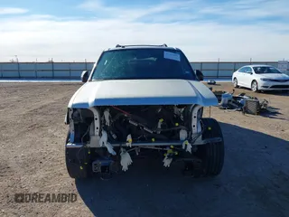 2016 Ford Expedition Max XLT with VIN 1FMJK1JT0GEF39319, listed as a IAAI auction lot 41394305 with 130,430 mi miles and . Bid and sale history available at DreamBid. Image 13.
