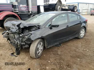 2017 Kia Forte LX with VIN 3KPFL4A7XHE041677, listed as a Copart auction lot 47490175 with 59,940 mi miles and Clean Title. Bid and sale history available at carsss.com. Image 1.