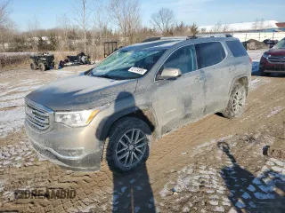 2019 GMC Acadia SLE with VIN 1GKKNSLSXKZ107501, listed as a Copart auction lot 45124995 with 123,532 mi miles and Salvage Title. Bid and sale history available at DreamBid. Image 1.