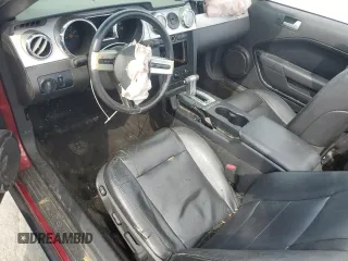 2005 Ford Mustang Deluxe z VIN 1ZVFT84N255250515, wystawiony jako Copart lot #55279355 z przebiegiem 182 633 mil mil oraz Szkoda całkowita • Salvage title. Historia ofert i sprzedaży dostępna na DreamBid. Obrazek 8.
