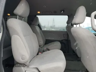 2017 Toyota Sienna L with VIN 5TDZZ3DC0HS779525, listed as a Copart auction lot 52687115 with 372,129 mi miles and Clean Title. Bid and sale history available at DreamBid. Image 11.