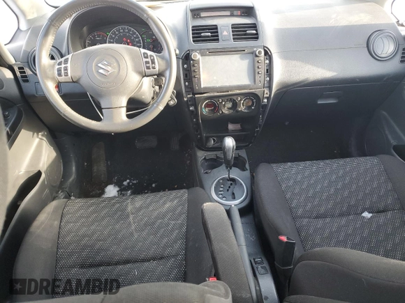 2009 Suzuki SX4 AWD z VIN JS2YB413X95100397, wystawiony jako Copart lot #43039585 z przebiegiem 260 435 mil mil oraz Szkoda całkowita • Salvage title. Historia ofert i sprzedaży dostępna na DreamBid. Obrazek 8.