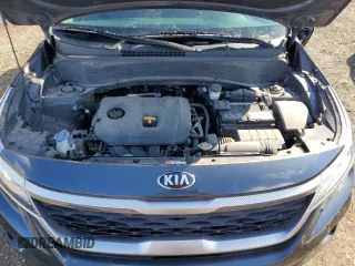 2021 Kia Seltos EX with VIN KNDERCAA9M7213448, listed as a Copart auction lot 49551385 with 58,771 mi miles and Salvage Title. Bid and sale history available at carsss.com. Image 12.
