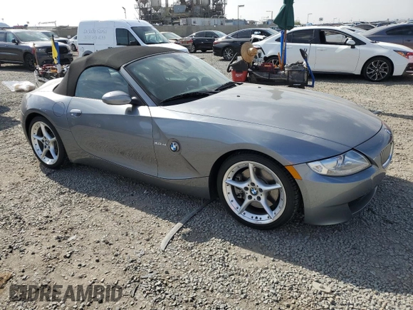2008 BMW Z4 3.0si with VIN 4USBU53568LX85629, listed as a Copart auction lot 50333705 with 3,895 mi miles and Salvage title. Bid and sale history available at DreamBid. Image 4.