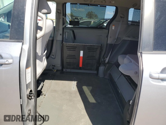 2016 Toyota Sienna LE AAS with VIN 5TDKK3DC0GS753270, listed as a Copart auction lot 53881415 with 94,013 mi miles and Salvage Title. Bid and sale history available at carsss.com. Image 11.