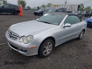 2006 Mercedes-Benz CLK 350 z VIN WDBTK56G96T070630, wystawiony jako IAAI lot #42333646 z przebiegiem 117 576 mil mil oraz . Historia ofert i sprzedaży dostępna na DreamBid. Obrazek 2.