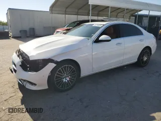 2024 Mercedes-Benz C 300 z VIN W1KAF4GB9RR200794, wystawiony jako Copart lot #55734035 z przebiegiem Nie podano mil oraz Szkoda całkowita • Salvage title. Historia ofert i sprzedaży dostępna na DreamBid. Obrazek 1.