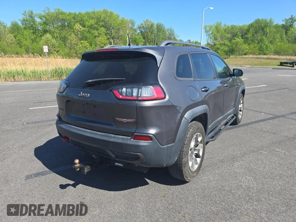 2019 Jeep Cherokee Trailhawk with VIN 1C4PJMBX0KD198278, listed as a Copart auction lot 55134705 with 175,999 mi miles and Clean Title. Bid and sale history available at DreamBid. Image 4.
