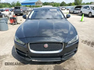 2017 Jaguar XE 35t Premium with VIN SAJAD4BV4HA974497, listed as a Copart auction lot 54847025 with 92,872 mi miles and Clean Title. Bid and sale history available at DreamBid. Image 5.