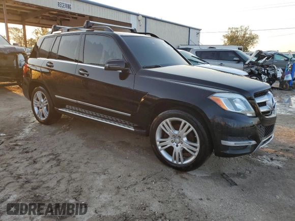2015 Mercedes-Benz GLK 250 with VIN WDCGG0EBXFG386229, listed as a Copart auction lot 73996234 with Not Provided miles and Salvage Title. Bid and sale history available at DreamBid. Image 4.