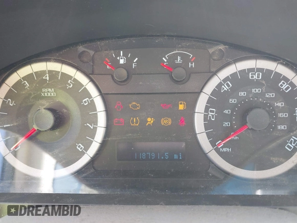 2010 Ford Escape XLT with VIN 1FMCU9D75AKB64794, listed as a IAAI auction lot 42141609 with 118,791 mi miles. Bid and sale history available at carsss.com. Image 7.
