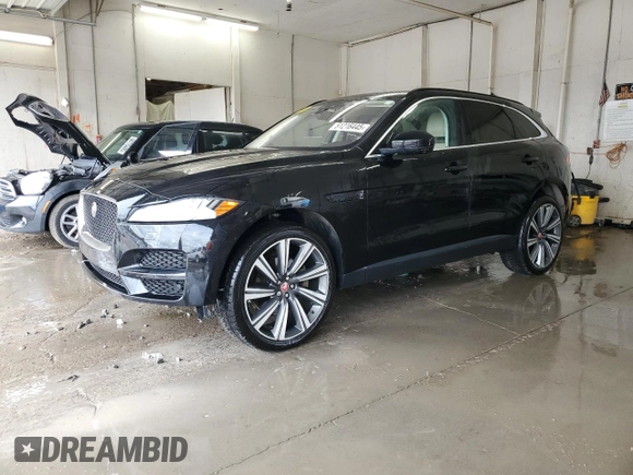 2017 Jaguar F-Pace 35t Prestige with VIN SADCK2BV7HA897310, listed as a Copart auction lot 51216445 with 154,840 mi miles and Non Repairable. Bid and sale history available at DreamBid. Image 1.