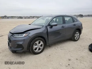 2024 Honda HR-V LX with VIN 3CZRZ1H33RM727087, listed as a Copart auction lot 42798335 with 10,722 mi miles and Salvage Title. Bid and sale history available at carsss.com. Image 1.