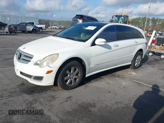 2006 Mercedes-Benz R-Class 3.5L with VIN 4JGCB65E46A014769, listed as a IAAI auction lot 41152052 with 163,288 mi miles. Bid and sale history available at carsss.com. Image 2.