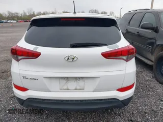 2018 Hyundai Tucson SE with VIN KM8J23A46JU625168, listed as a IAAI auction lot 41877146 with 152,572 mi miles. Bid and sale history available at carsss.com. Image 16.