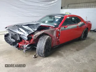 2022 Dodge Challenger R/T Scat Pack z VIN 2C3CDZFJ2NH200245, wystawiony jako Copart lot #51893385 z przebiegiem 3 407 mil mil oraz Szkoda całkowita • Salvage title. Historia ofert i sprzedaży dostępna na DreamBid. Obrazek 1.