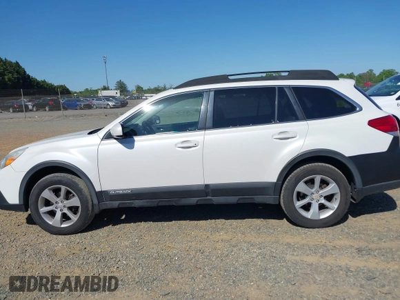 2013 Subaru Outback 2.5i Premium with VIN 4S4BRBCC9D3266732, listed as a IAAI auction lot 42146112 with 236,001 mi miles. Bid and sale history available at carsss.com. Image 14.