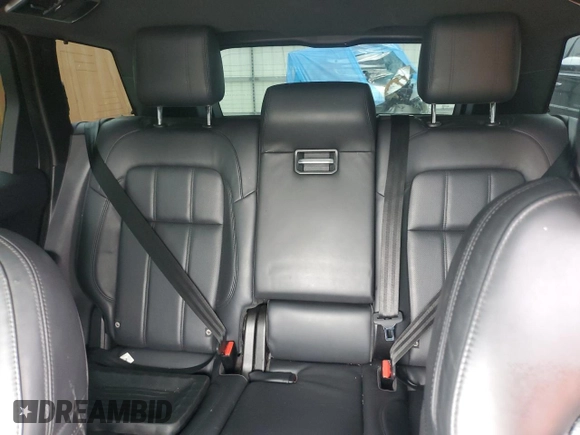 2019 Land Rover Range Rover Sport HSE with VIN SALWR2RV1KA837582, listed as a Copart auction lot 59088515 with 100,783 mi miles and Non repairable. Bid and sale history available at DreamBid. Image 10.