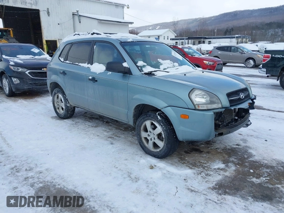 2006 Hyundai Tucson GL with VIN KM8JM72B06U298904, listed as a IAAI auction lot 41370728 with 209,284 mi miles. Bid and sale history available at carsss.com. Image 1.