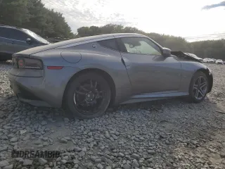 2024 Nissan Z Sport z VIN JN1BZ4AH7RM362538, wystawiony jako Copart lot #71589374 z przebiegiem Nie podano mil oraz Szkody całkowita. Historia ofert i sprzedaży dostępna na DreamBid. Obrazek 3.