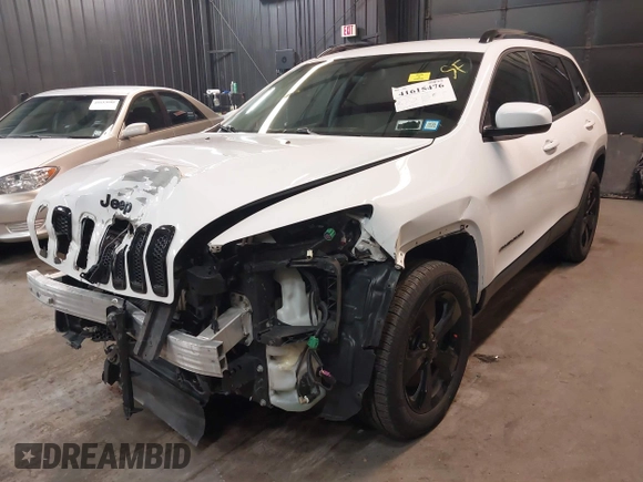 2018 Jeep Cherokee Latitude z VIN 1C4PJMCX0JD505901, wystawiony jako IAAI lot #41615476 z przebiegiem 106 873 mil mil oraz . Historia ofert i sprzedaży dostępna na DreamBid. Obrazek 19.