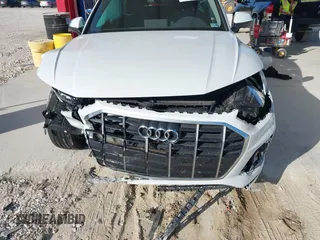 2023 Audi Q5 Premium Plus z VIN WA1BBAFY7P2024214, wystawiony jako IAAI lot #41169876 z przebiegiem 21 183 mil mil oraz . Historia ofert i sprzedaży dostępna na DreamBid. Obrazek 6.