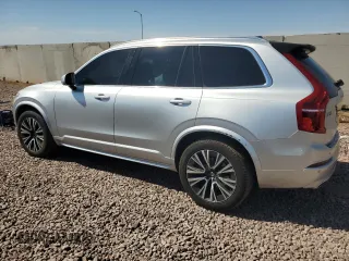 2021 Volvo XC90 Momentum z VIN YV4102CK1M1687063, wystawiony jako Copart lot #73581614 z przebiegiem 34 218 mil mil oraz Szkoda całkowita • Salvage title. Historia ofert i sprzedaży dostępna na DreamBid. Obrazek 2.