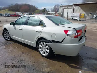 2007 Lincoln MKZ with VIN 3LNHM26T97R631517, listed as a IAAI auction lot 41813657 with 57,725 mi miles and . Bid and sale history available at carsss.com. Image 3.