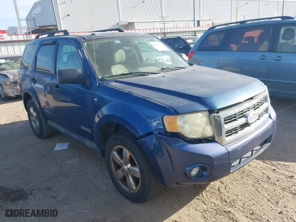 2008 Ford Escape XLT with VIN 1FMCU03148KE77063, listed as a IAAI auction lot 41815059 with 160,000 mi miles. Bid and sale history available at carsss.com. Image 1.