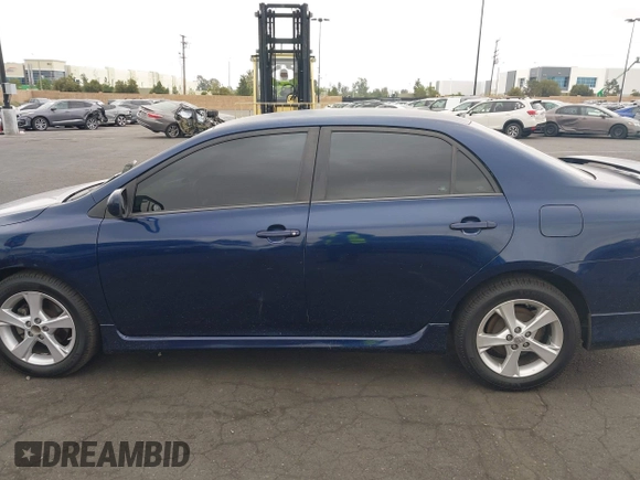 2013 Toyota Corolla L with VIN 5YFBU4EE1DP095964, listed as a IAAI auction lot 42055025 with 166,826 mi miles. Bid and sale history available at carsss.com. Image 14.