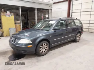 2003 Volkswagen Passat GLS with VIN WVWVD63B63E368748, listed as a IAAI auction lot 42022512 with 130,038 mi miles. Bid and sale history available at carsss.com. Image 2.